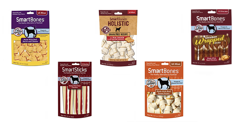 SmartBones are tasty treats that dogs can't get enough of. With their unique rawhide-free composition, these high-quality treats even offer a high digestibility of more than 99%.